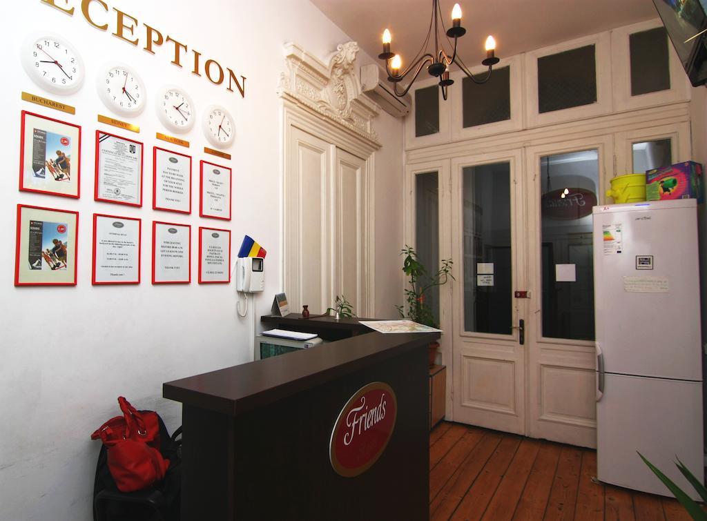 Friends Hostel Bucharest Exterior photo
